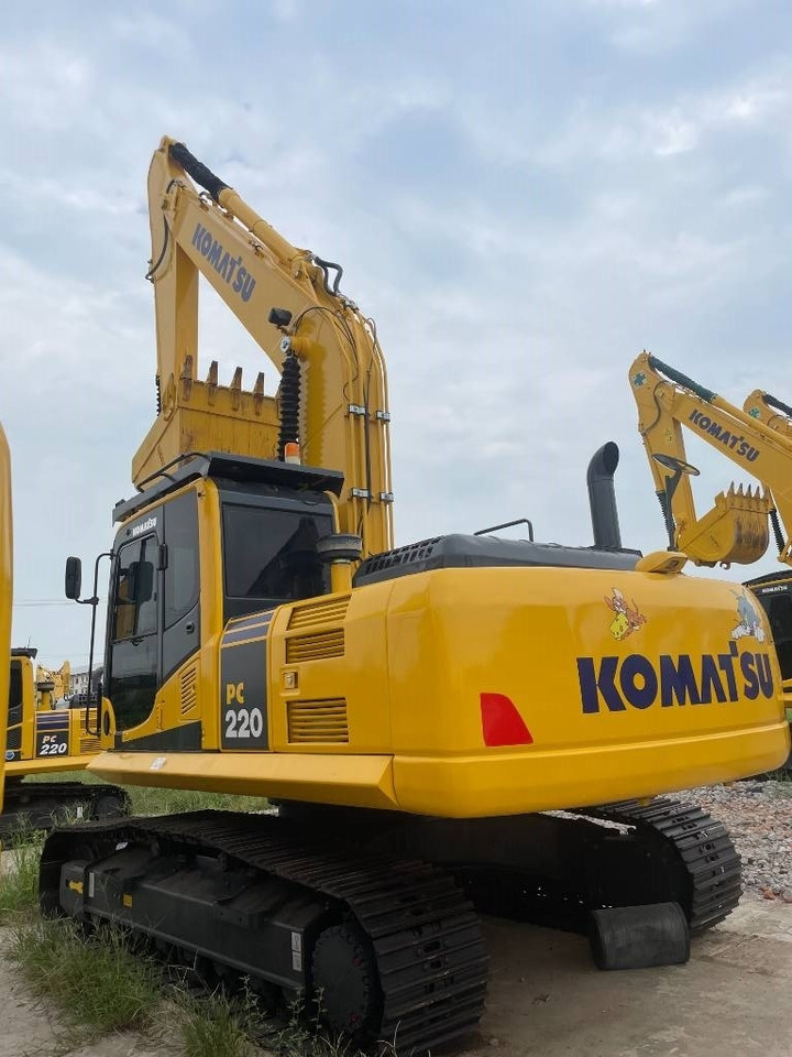 Komatsu PC 220 - Pelle sur chenille: photos 3 Komatsu PC 220 - Pelle sur chenille: photos 3