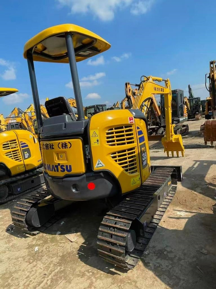 Mini pelle Komatsu PC 35: photos 6
