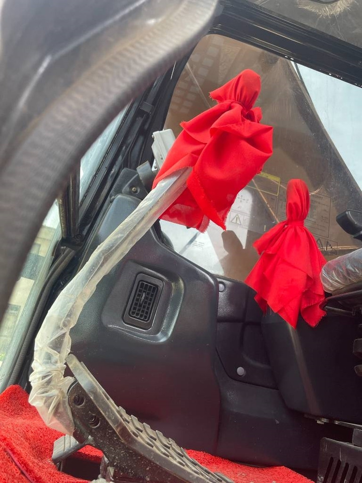 Sany SY 365 H - Pelle sur chenille: photos 3 Sany SY 365 H - Pelle sur chenille: photos 3