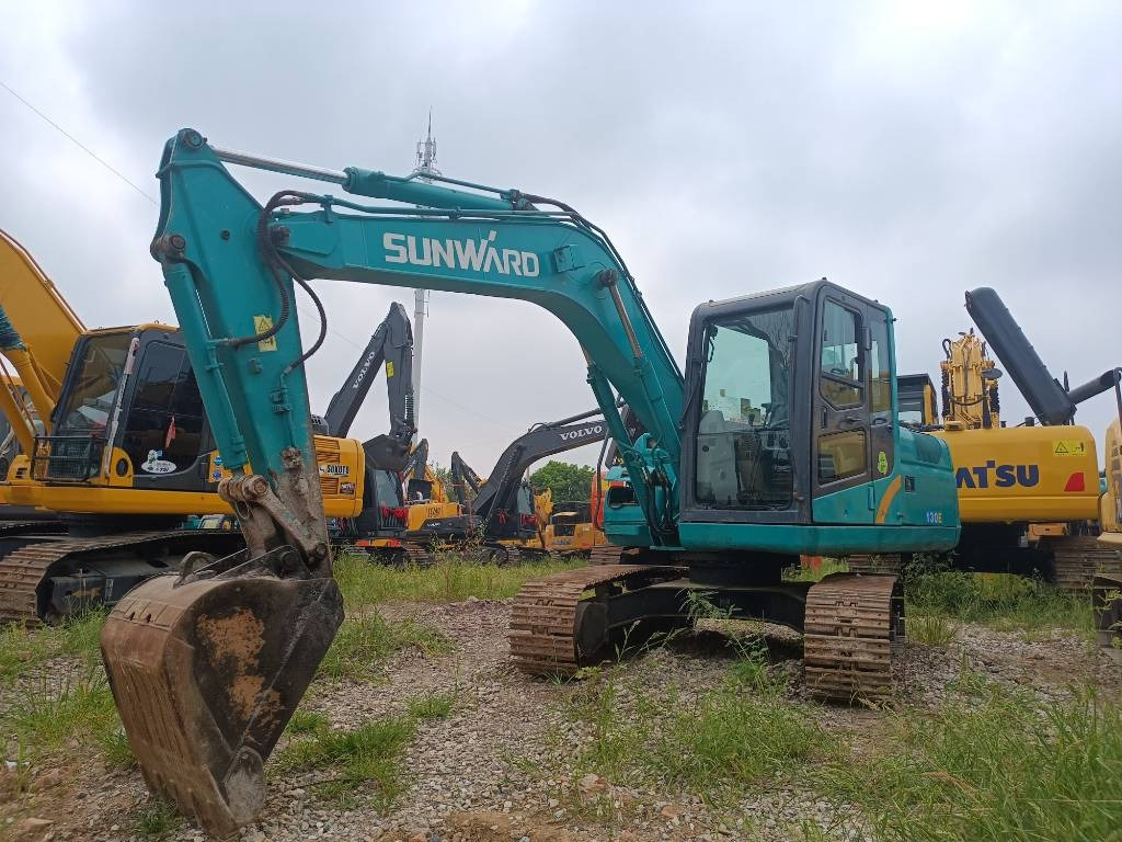Sunward SWE 130 E - Pelle sur chenille: photos 1 Sunward SWE 130 E - Pelle sur chenille: photos 1