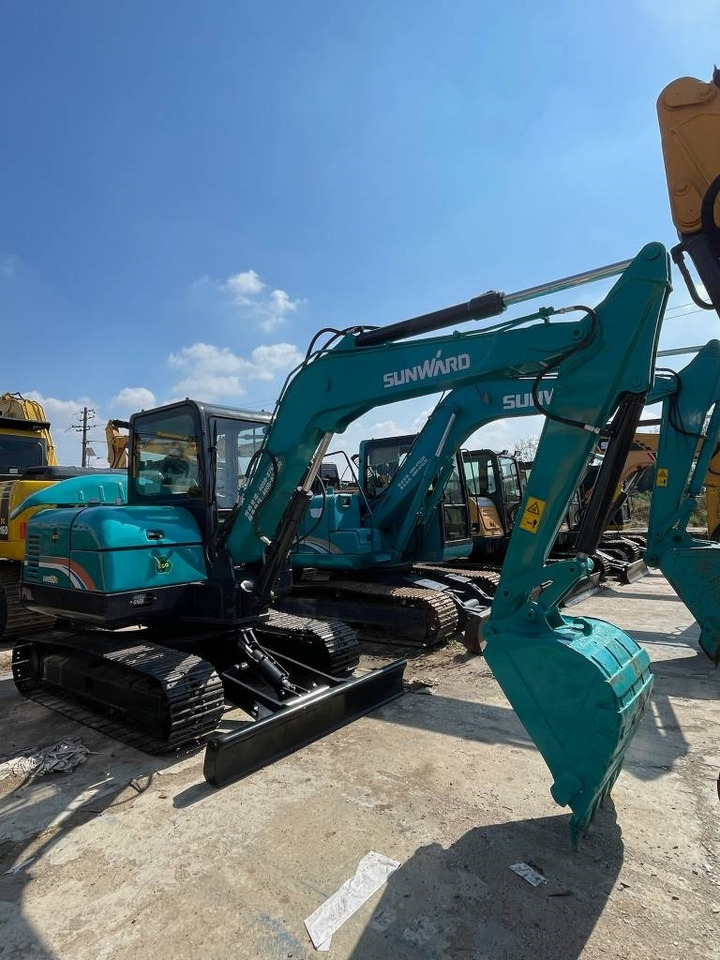 Sunward SWE 60 - Mini pelle: photos 3 Sunward SWE 60 - Mini pelle: photos 3