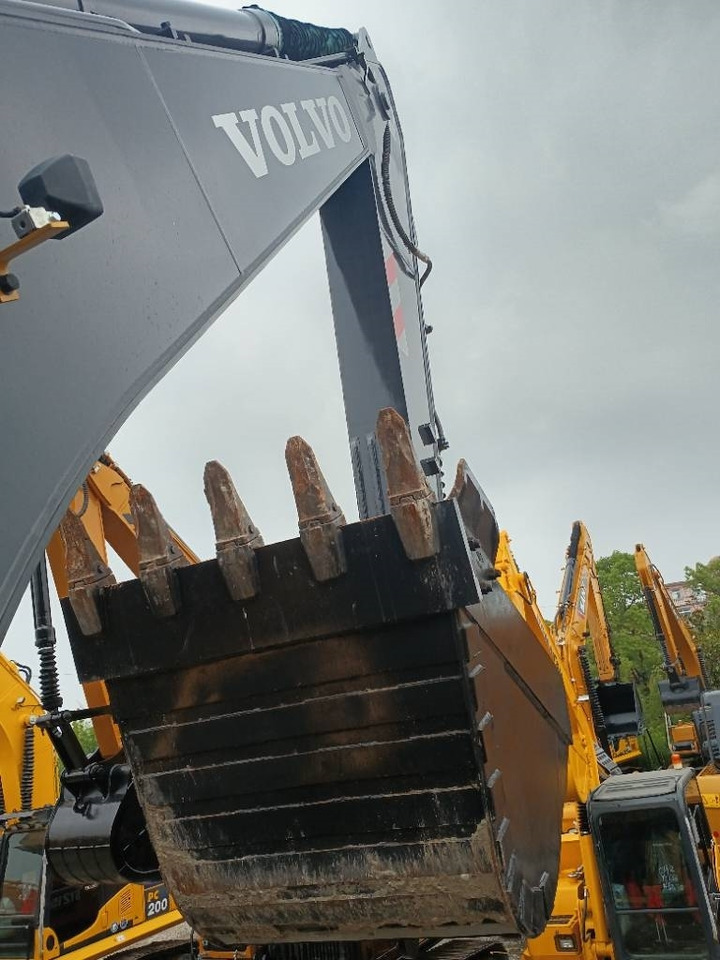 Volvo EC 210 - Pelle sur chenille: photos 4 Volvo EC 210 - Pelle sur chenille: photos 4