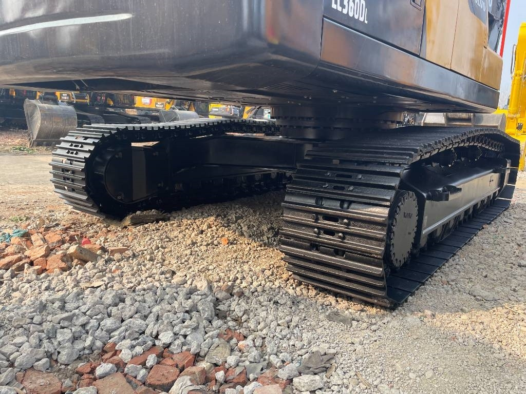 Volvo EC 360  en leasing occasion Volvo EC 360: photos 6