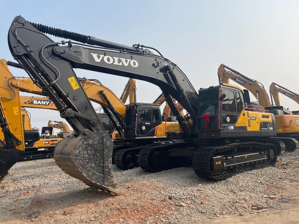 Volvo EC 360 - Pelle sur chenille: photos 2 Volvo EC 360 - Pelle sur chenille: photos 2