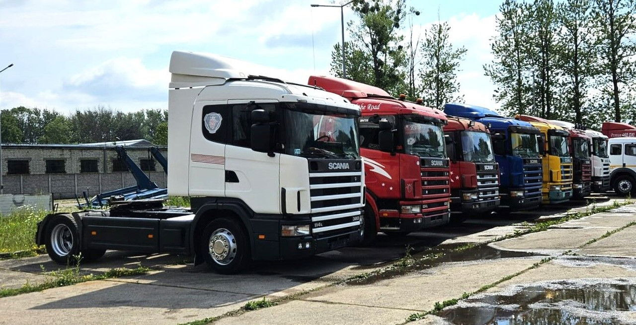 Scania 114,124 - Tracteur routier: photos 1 Scania 114,124 - Tracteur routier: photos 1
