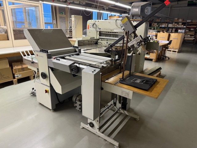 Bäuerle CAS 524 - Plieuse de bureau: photos 1 Bäuerle CAS 524 - Plieuse de bureau: photos 1