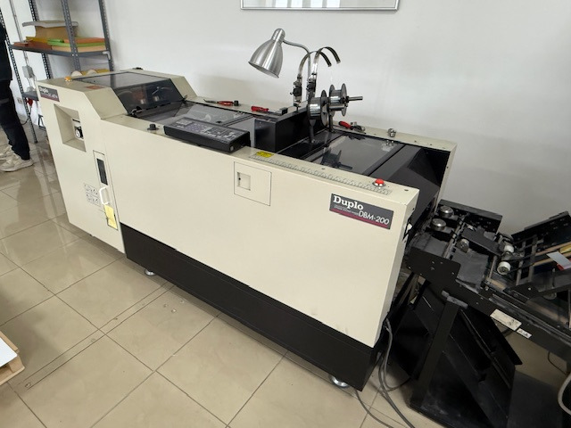Duplo DC 10000 S - Machine d'impression: photos 2 Duplo DC 10000 S - Machine d'impression: photos 2