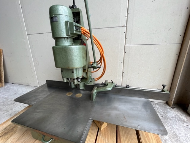 Hang Papierbohrermaschine 136 D - Machine d'impression: photos 2 Hang Papierbohrermaschine 136 D - Machine d'impression: photos 2