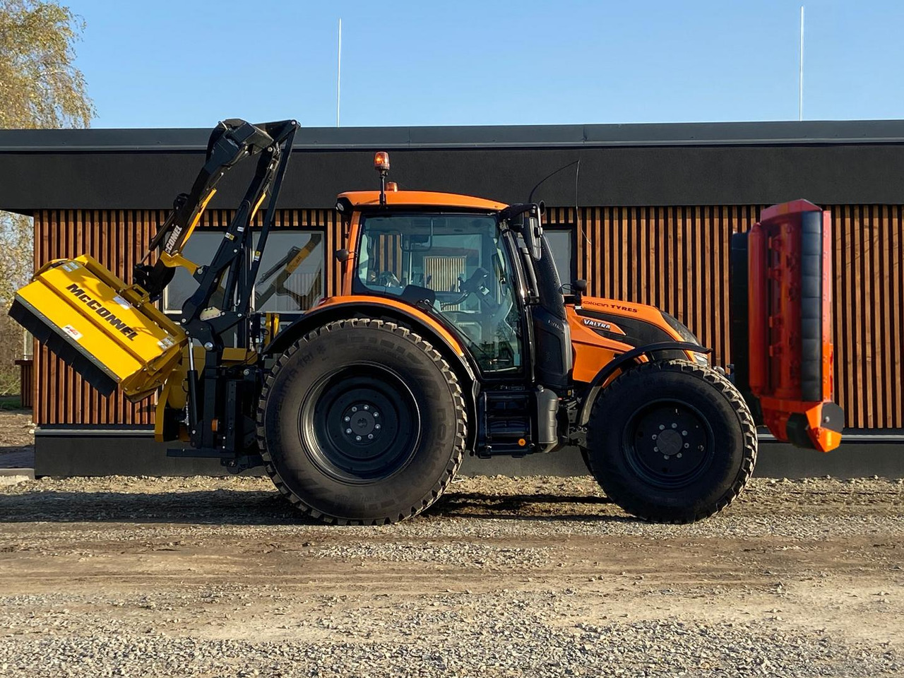 Valtra N, 49 AWI, 134 - Tracteur agricole: photos 2 Valtra N, 49 AWI, 134 - Tracteur agricole: photos 2