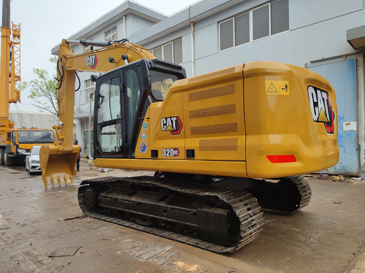 CATERPILLAR 320GC - Grue mobile: photos 3 CATERPILLAR 320GC - Grue mobile: photos 3