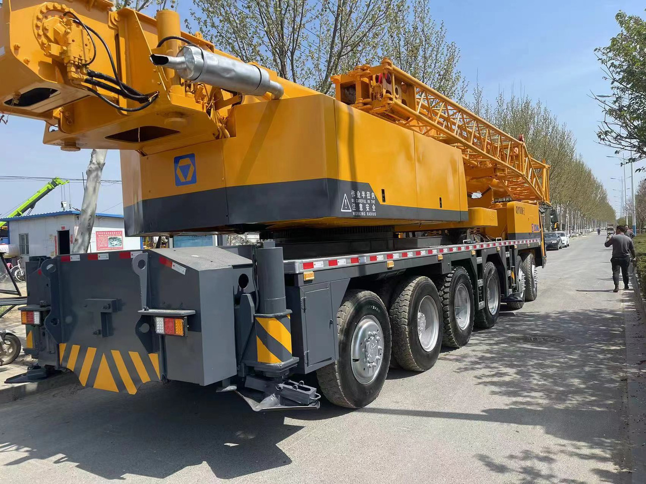 XCMG QY100K - Grue mobile: photos 2 XCMG QY100K - Grue mobile: photos 2