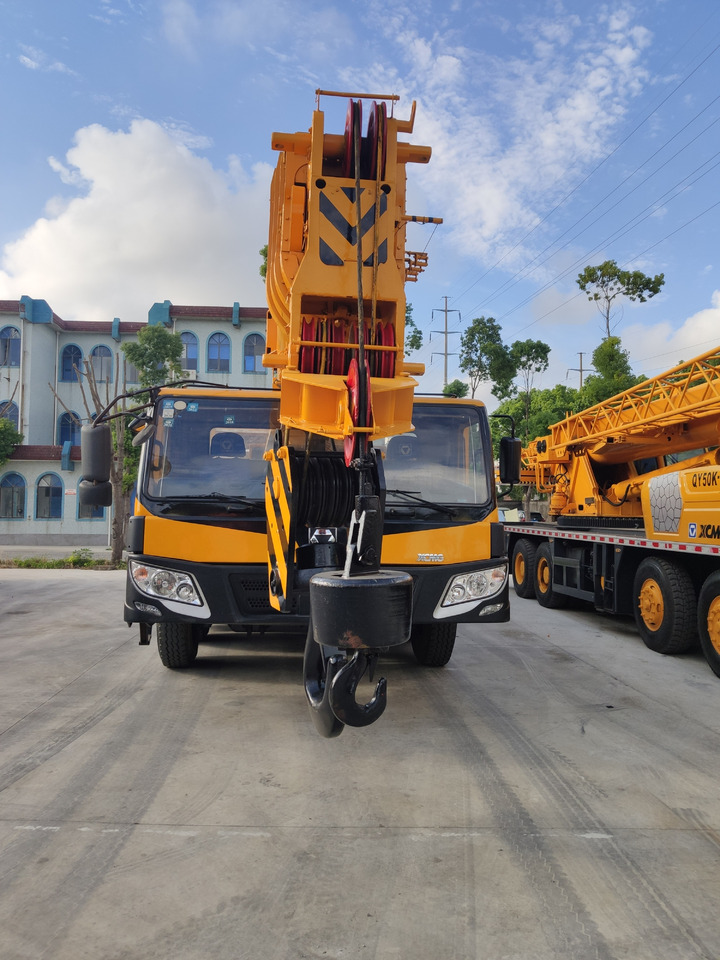 XCMG QY100K used Truck crane 100ton crane - Grue mobile: photos 2 XCMG QY100K used Truck crane 100ton crane - Grue mobile: photos 2