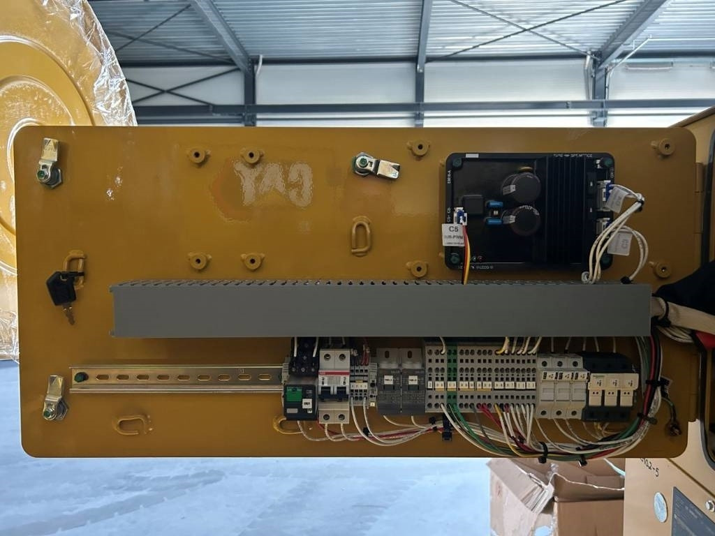 Groupe électrogène neuf CAT 3512B - 1.600 kVA Open Generator - DPX-18102: photos 21