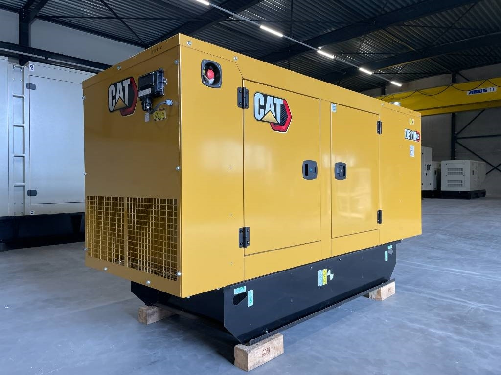 CAT DE110GC - 110 kVA Stand-by Generator - DPX-18208 - Groupe électrogène: photos 2 CAT DE110GC - 110 kVA Stand-by Generator - DPX-18208 - Groupe électrogène: photos 2