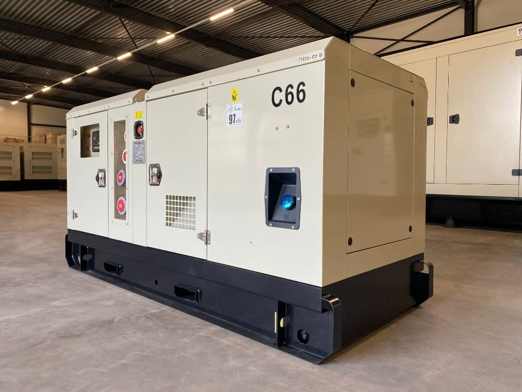 Cummins 4BTA3.9-G2 - 66 kVA Generator - DPX-19833 - Groupe électrogène: photos 5 Cummins 4BTA3.9-G2 - 66 kVA Generator - DPX-19833 - Groupe électrogène: photos 5