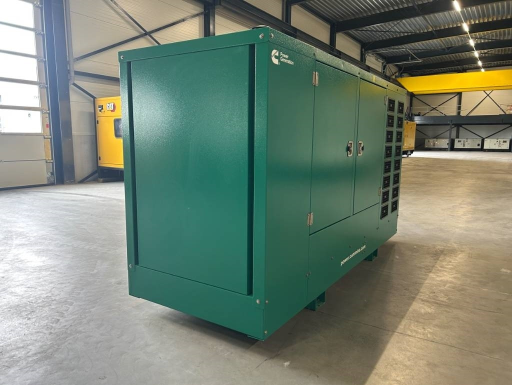 Cummins C170D5Q - 170 kVA Generator - DPX-18511-Q - Groupe électrogène: photos 4 Cummins C170D5Q - 170 kVA Generator - DPX-18511-Q - Groupe électrogène: photos 4