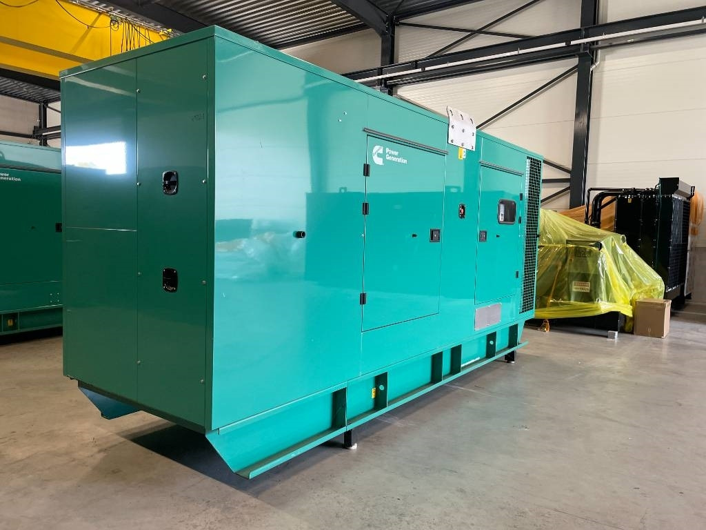 Cummins C550D5 - 550 kVA Generator - DPX-18522 - Groupe électrogène: photos 2 Cummins C550D5 - 550 kVA Generator - DPX-18522 - Groupe électrogène: photos 2