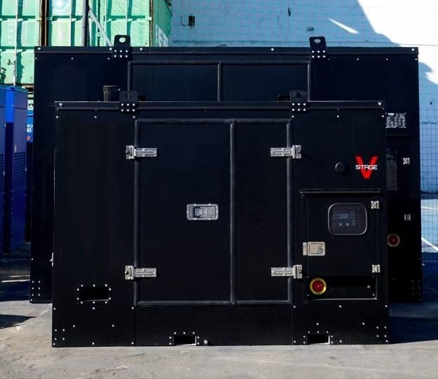 Deutz TCD2.2 - 33 kVA StV SuperSilent Genset - DPX-21001 - Groupe électrogène: photos 2 Deutz TCD2.2 - 33 kVA StV SuperSilent Genset - DPX-21001 - Groupe électrogène: photos 2