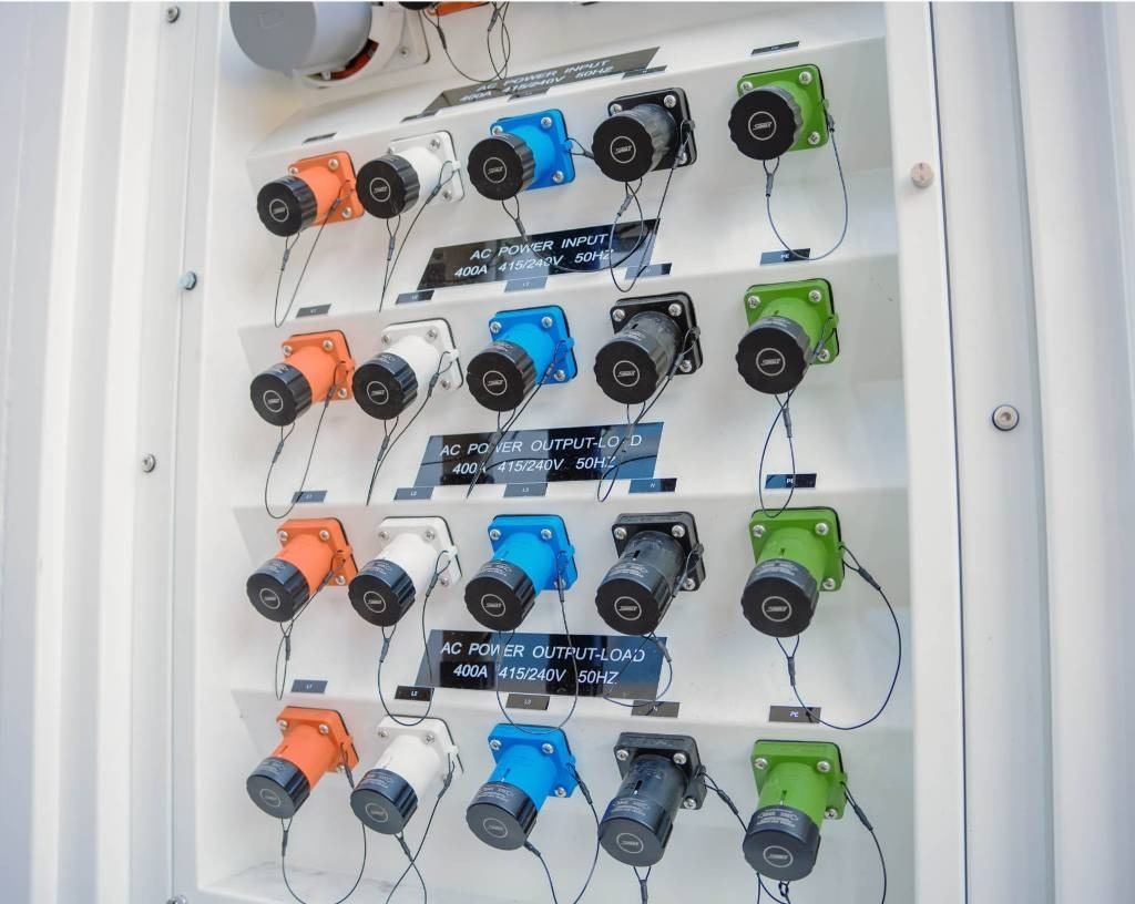 Groupe électrogène neuf PHE375 Hybrid Energy System- 375 kVA - 474 kWh: photos 9 Groupe électrogène neuf PHE375 Hybrid Energy System- 375 kVA - 474 kWh: photos 9