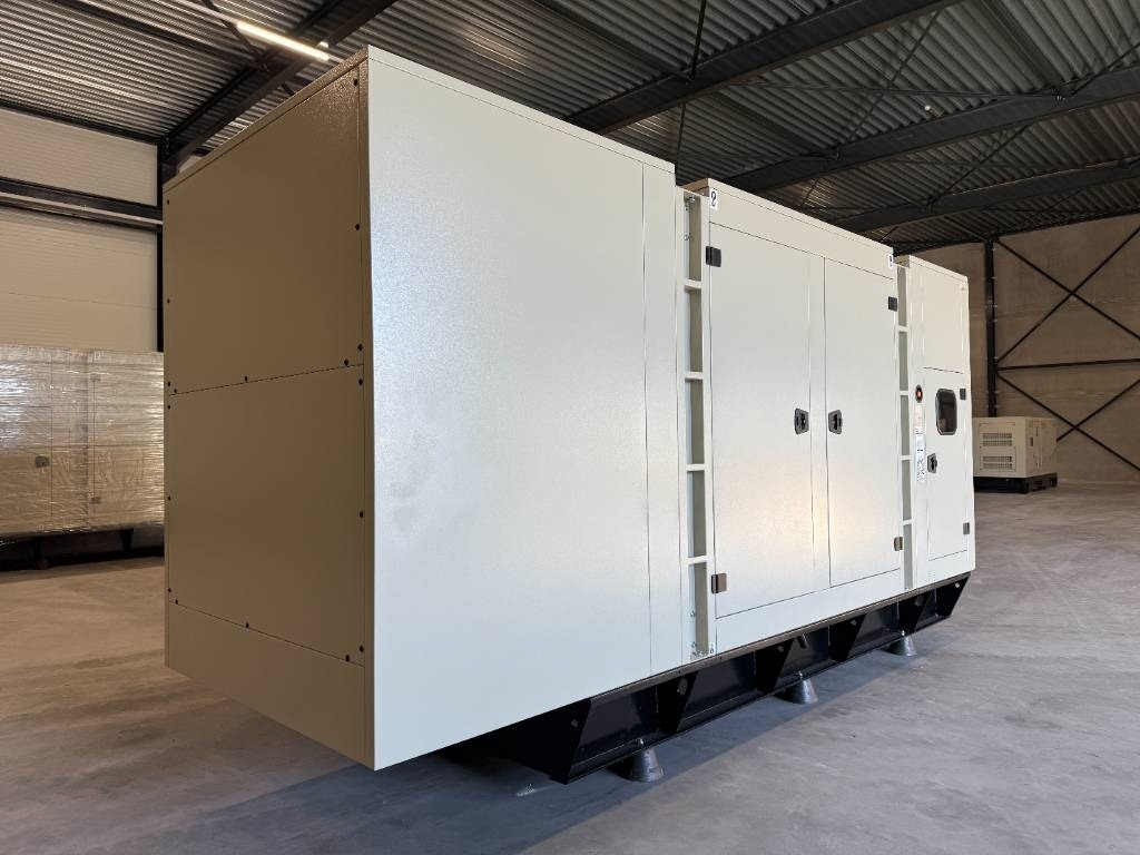 Volvo TAD1346GE - 550 kVA Generator - DPX-18882 - Groupe électrogène: photos 4 Volvo TAD1346GE - 550 kVA Generator - DPX-18882 - Groupe électrogène: photos 4