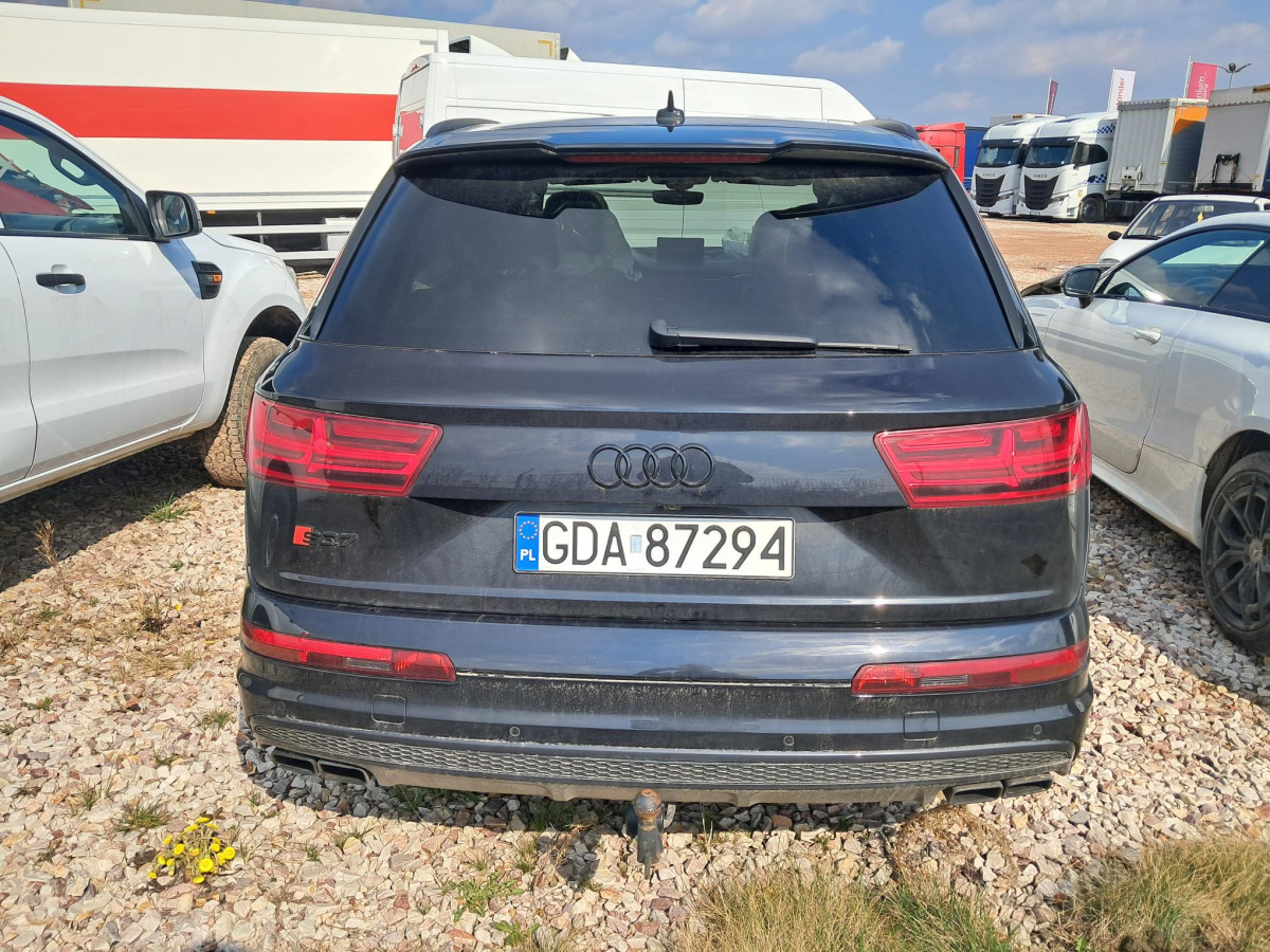 AUDI SQ7 SUV - SUV: photos 5 AUDI SQ7 SUV - SUV: photos 5