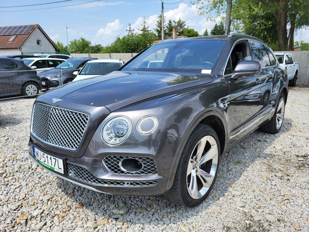 BENTLEY BENTAYGA V8 SUV - SUV: photos 3 BENTLEY BENTAYGA V8 SUV - SUV: photos 3