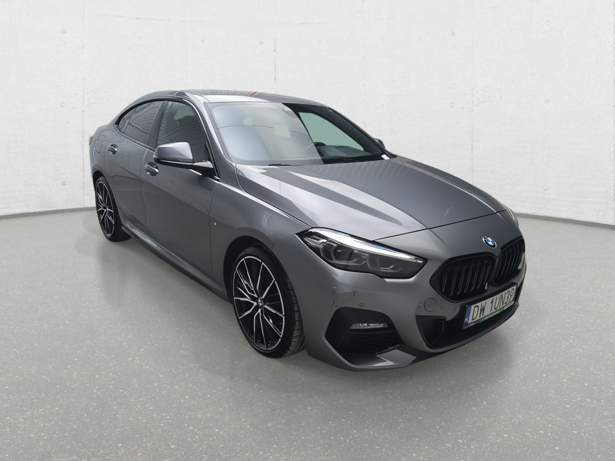 BMW 218 I SEDAN - Berline: photos 2 BMW 218 I SEDAN - Berline: photos 2