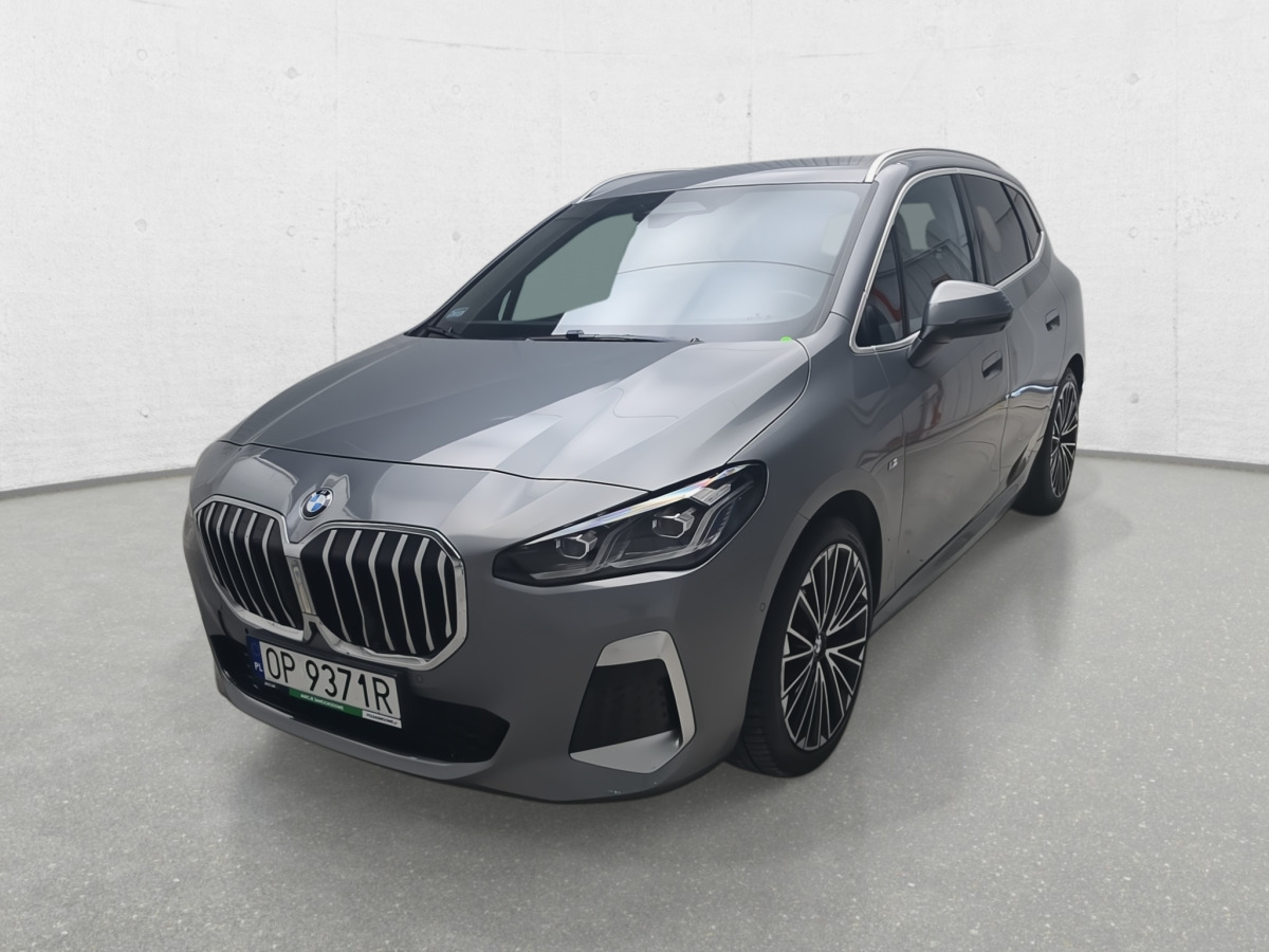 BMW 218D ACTIVE TOURER MINIVAN - Voiture: photos 4 BMW 218D ACTIVE TOURER MINIVAN - Voiture: photos 4