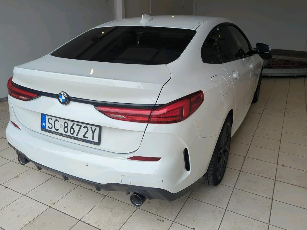BMW 218d M Sport SEDAN - Berline: photos 3 BMW 218d M Sport SEDAN - Berline: photos 3