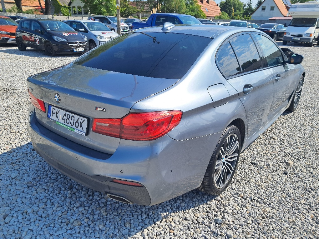 BMW 520D XDRIVE SEDAN - Berline: photos 4 BMW 520D XDRIVE SEDAN - Berline: photos 4