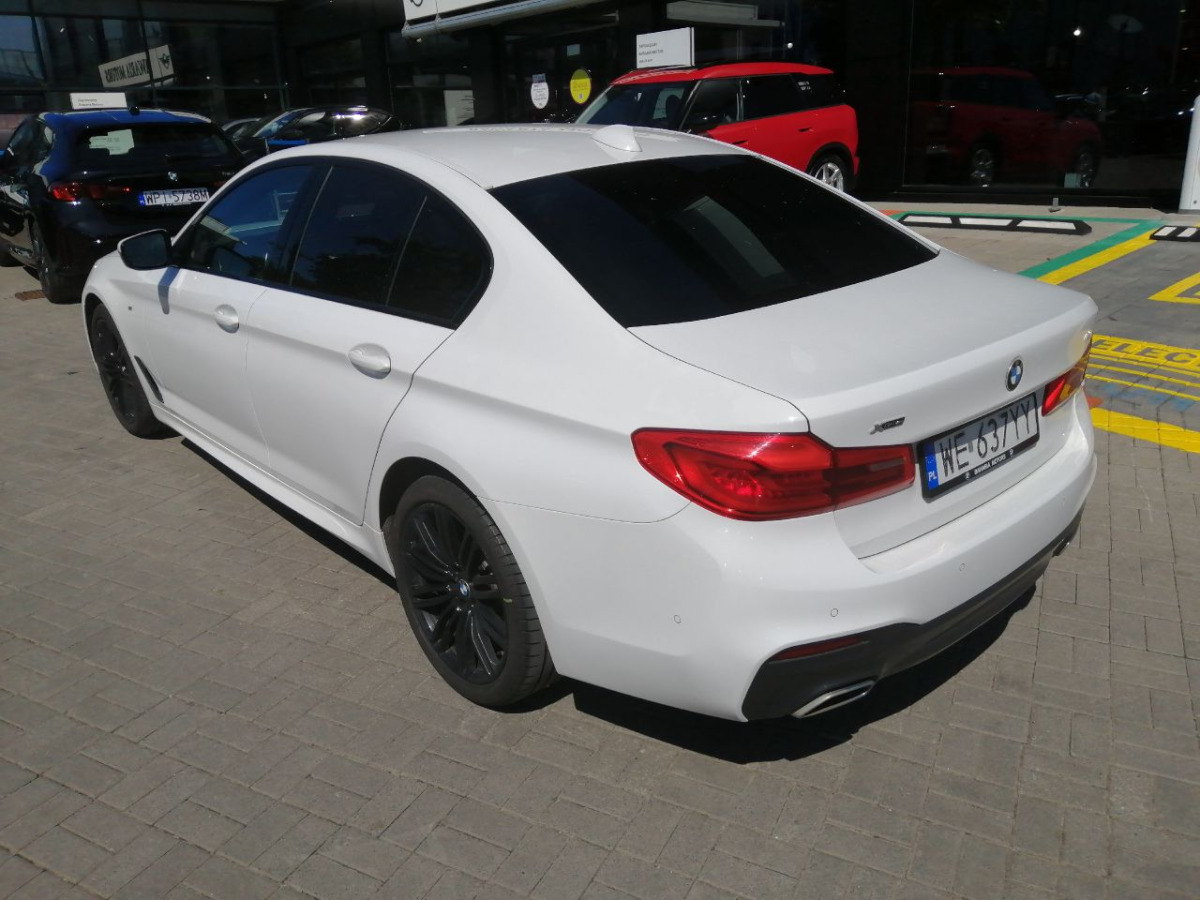 BMW 520d xDrive mHEV M Sport SEDAN - Berline: photos 4 BMW 520d xDrive mHEV M Sport SEDAN - Berline: photos 4