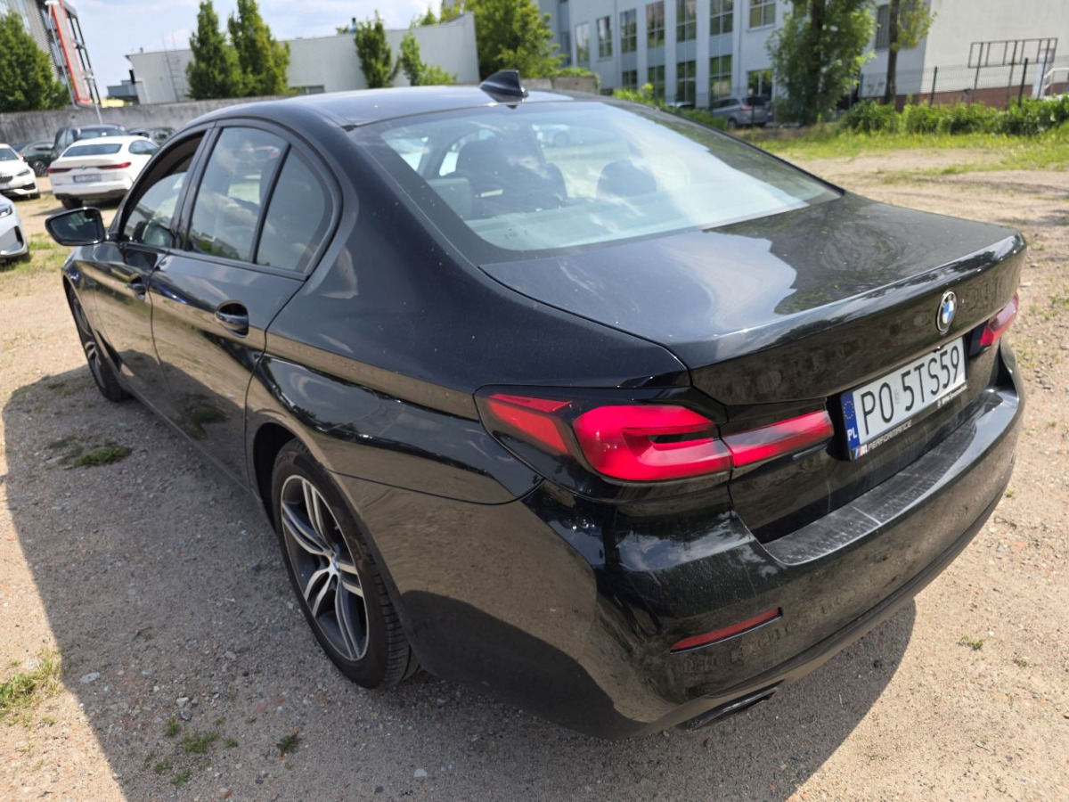 BMW 520i SEDAN - Berline: photos 4 BMW 520i SEDAN - Berline: photos 4