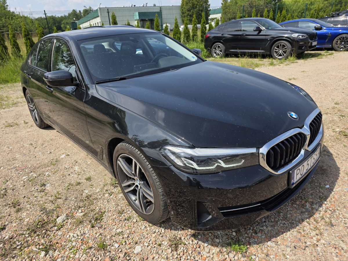 BMW 520i SEDAN - Berline: photos 1 BMW 520i SEDAN - Berline: photos 1