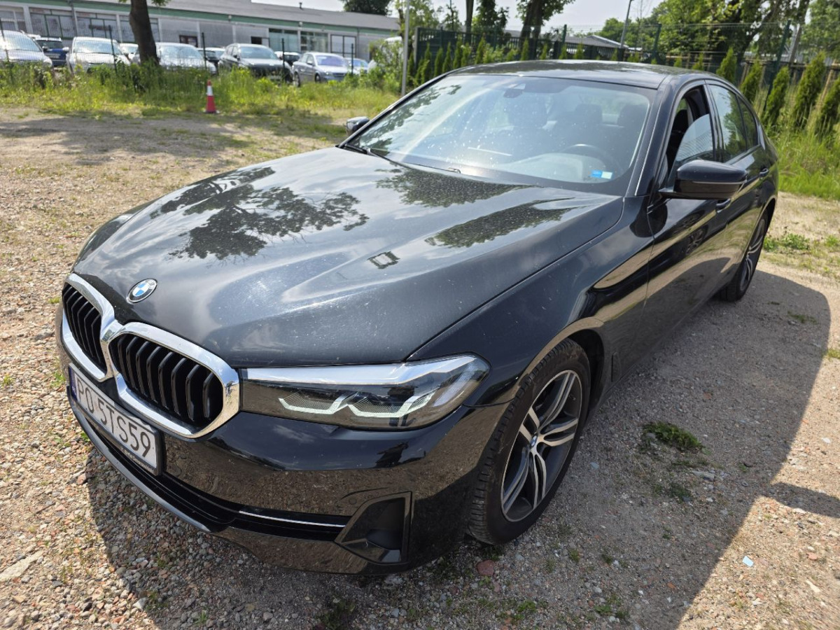 BMW 520i SEDAN - Berline: photos 2 BMW 520i SEDAN - Berline: photos 2