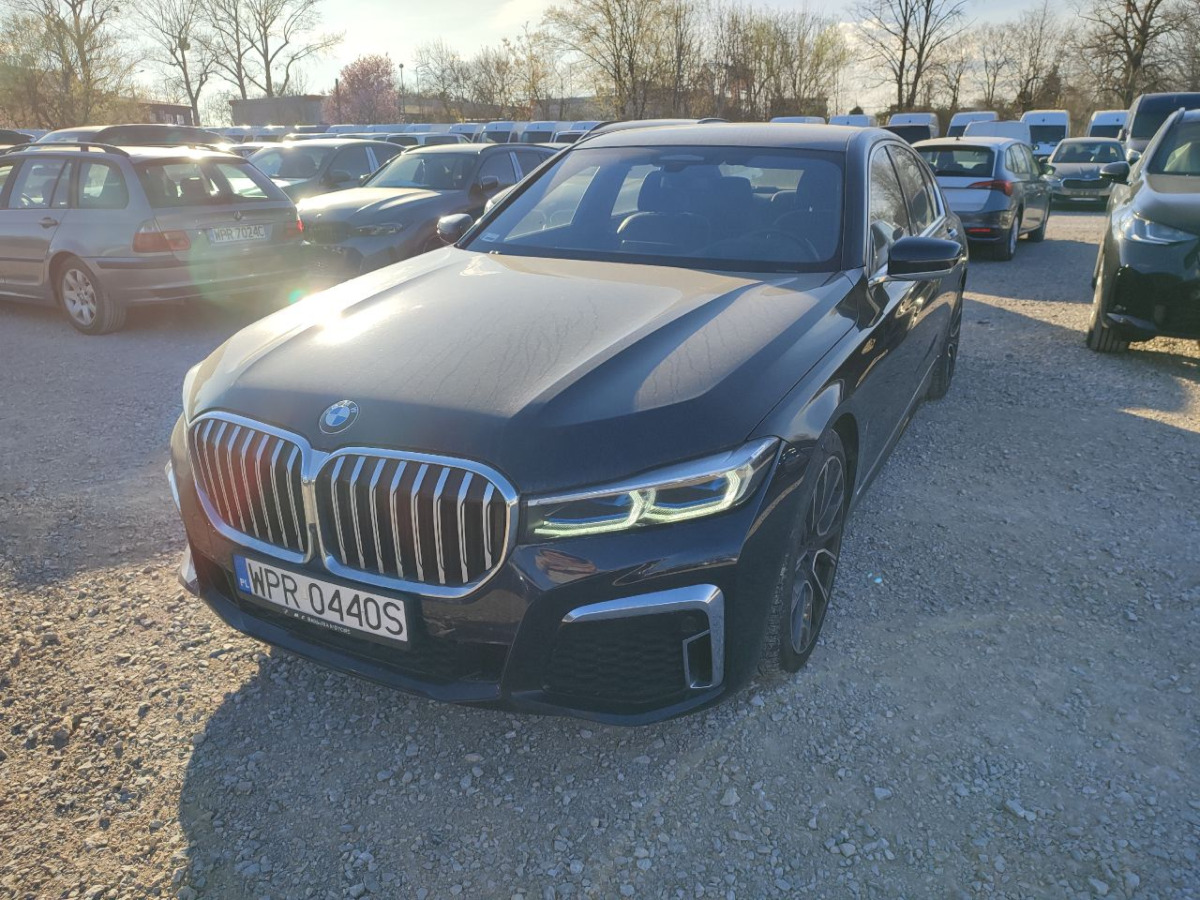 BMW 750I XDRIVE SEDAN - Berline: photos 2 BMW 750I XDRIVE SEDAN - Berline: photos 2