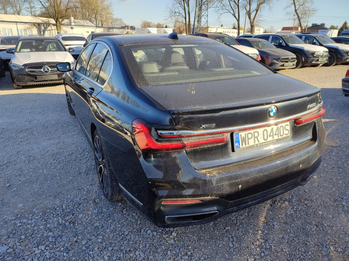 BMW 750I XDRIVE SEDAN - Berline: photos 4 BMW 750I XDRIVE SEDAN - Berline: photos 4