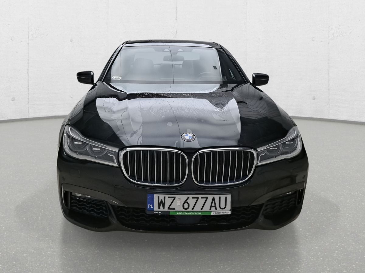 BMW 750d xDrive SEDAN - Berline: photos 3 BMW 750d xDrive SEDAN - Berline: photos 3