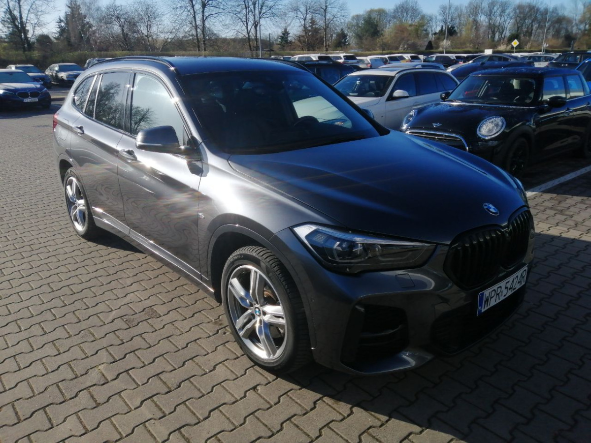BMW X1 SUV - SUV: photos 1 BMW X1 SUV - SUV: photos 1