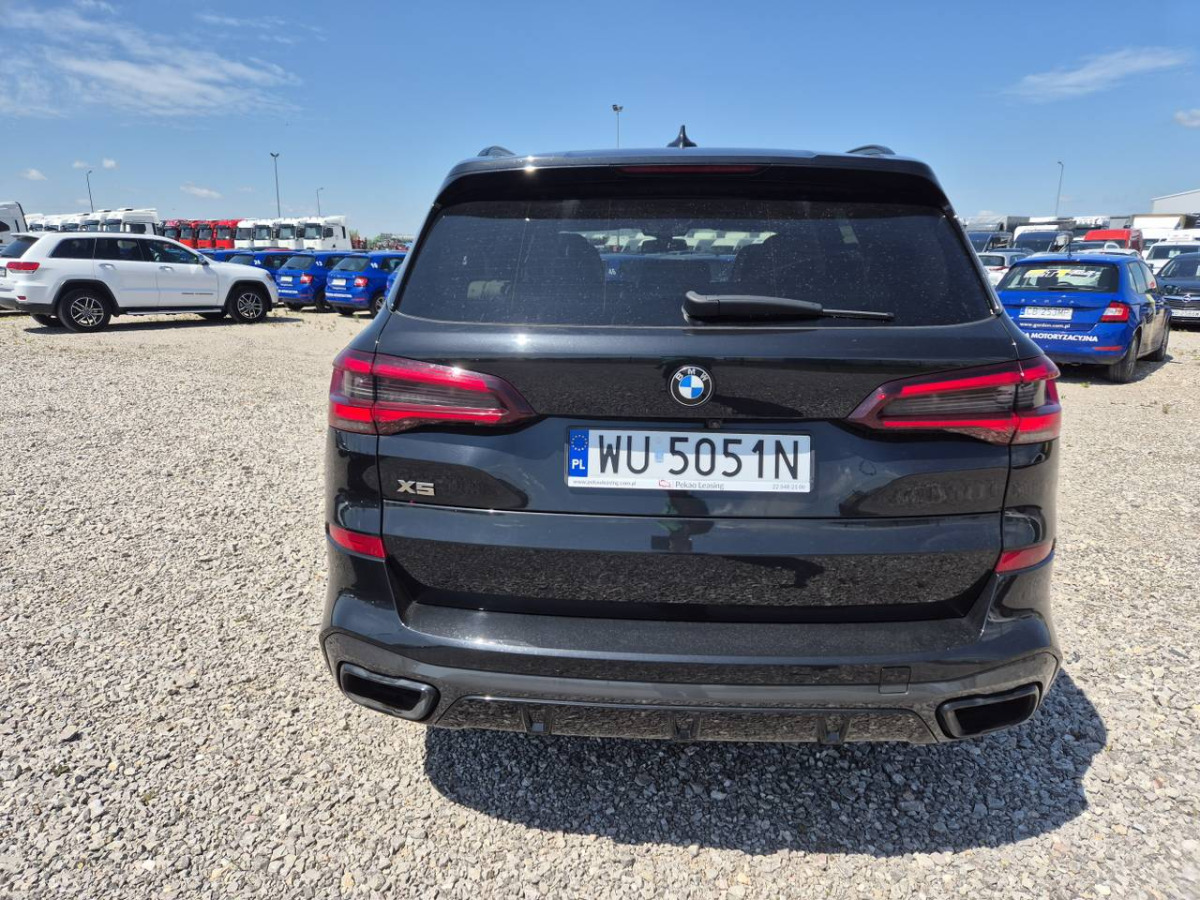 BMW X5 M50I SUV - SUV: photos 5 BMW X5 M50I SUV - SUV: photos 5