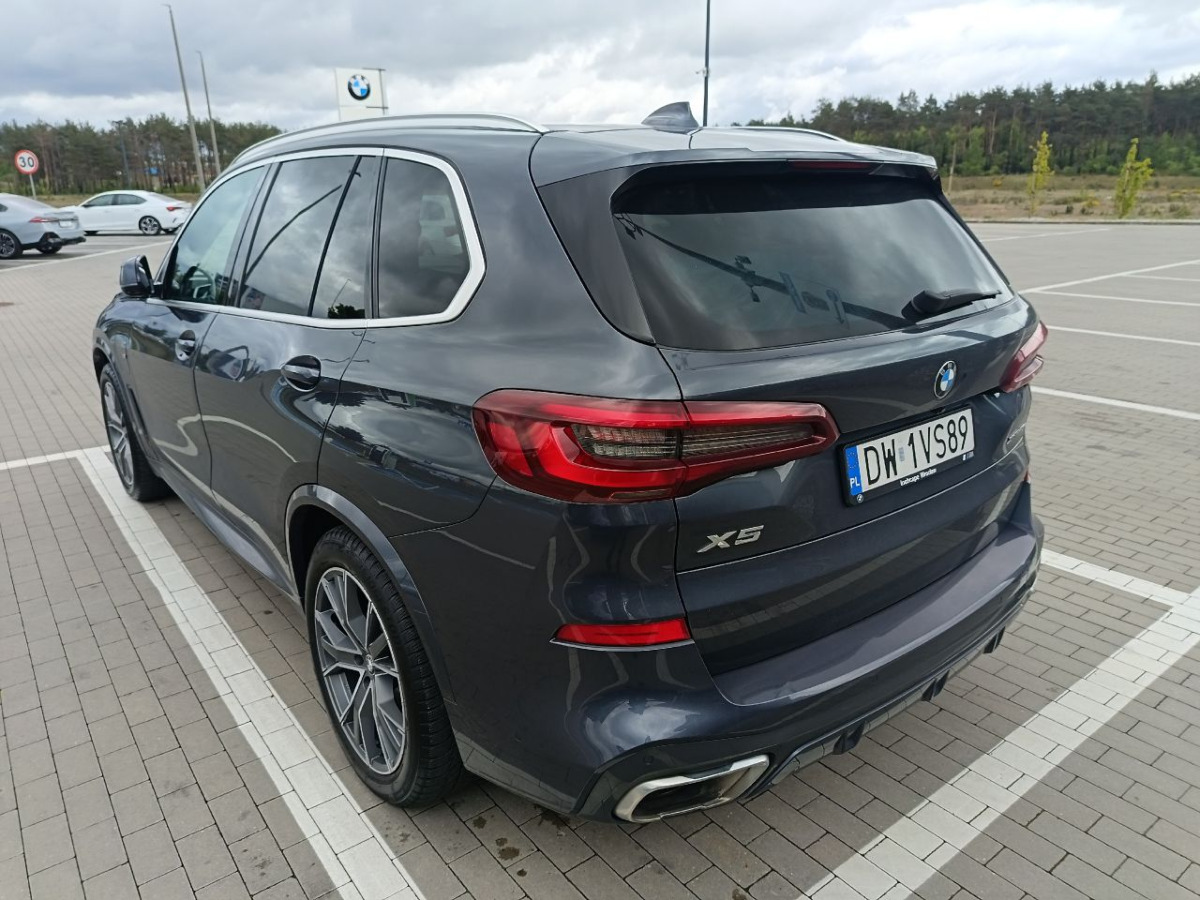 BMW X5 xDrive45e aut KOMBI - Voiture: photos 3 BMW X5 xDrive45e aut KOMBI - Voiture: photos 3
