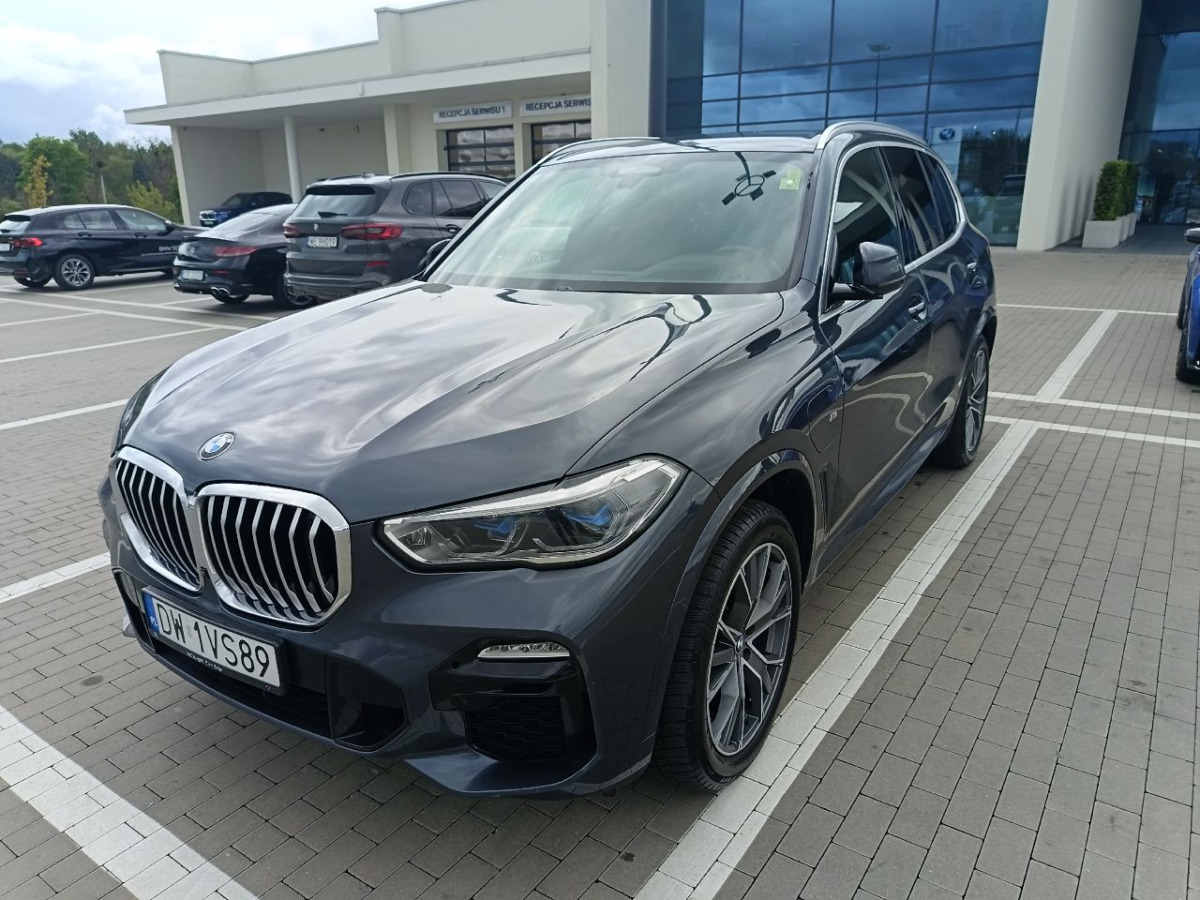 BMW X5 xDrive45e aut KOMBI - Voiture: photos 2 BMW X5 xDrive45e aut KOMBI - Voiture: photos 2