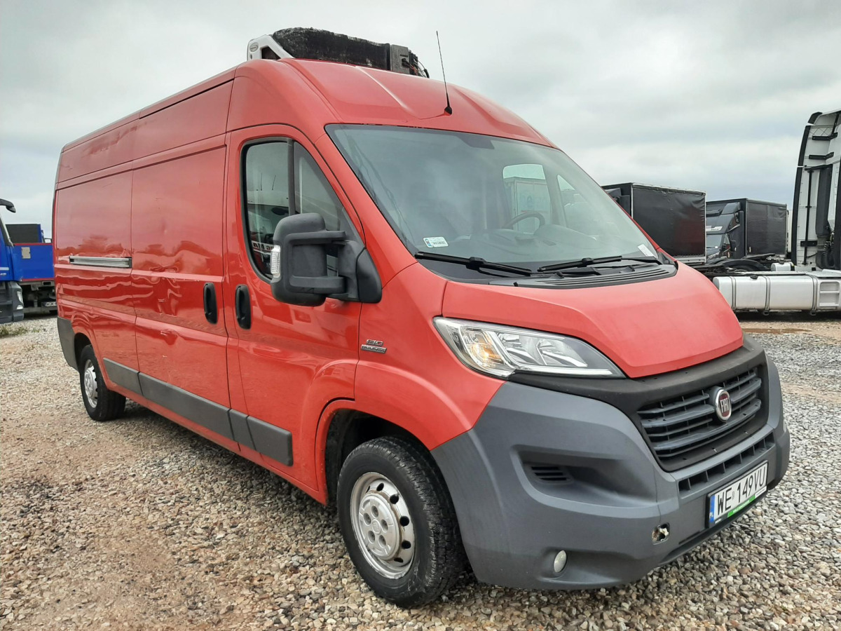 Fourgon utilitaire FIAT DUCATO FURGON BLASZAK