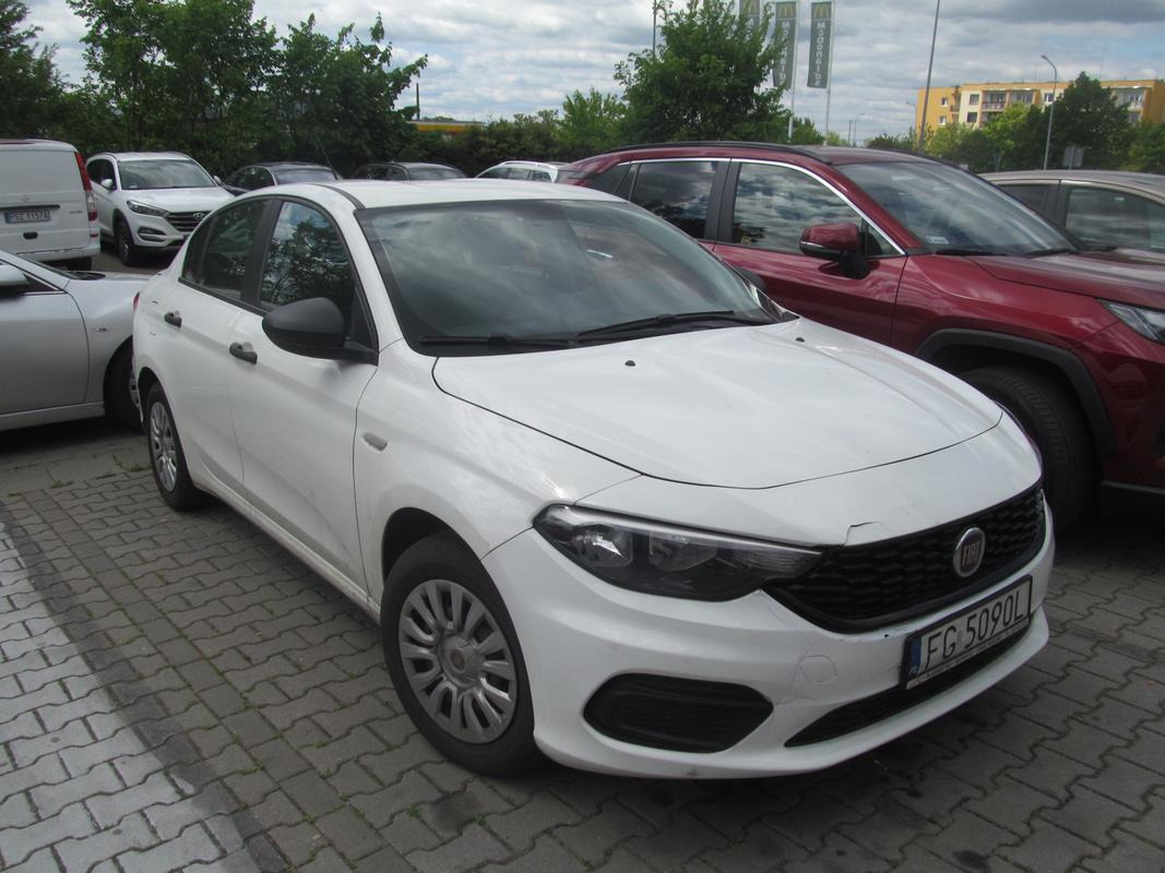 FIAT TIPO SEDAN - Berline: photos 1 FIAT TIPO SEDAN - Berline: photos 1