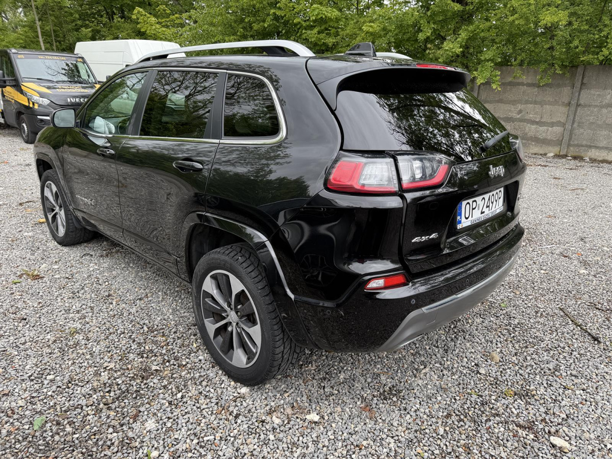 JEEP CHEROKEE OVERLAND 2.0 TURBO AWD AT SUV USZKODZONY SILNIK - SUV: photos 4 JEEP CHEROKEE OVERLAND 2.0 TURBO AWD AT SUV USZKODZONY SILNIK - SUV: photos 4