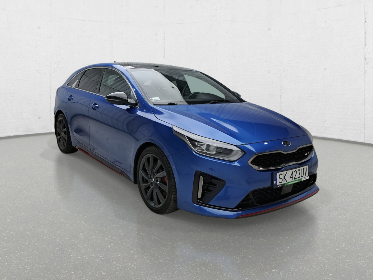 KIA PROCEED KOMBI - Voiture: photos 2 KIA PROCEED KOMBI - Voiture: photos 2