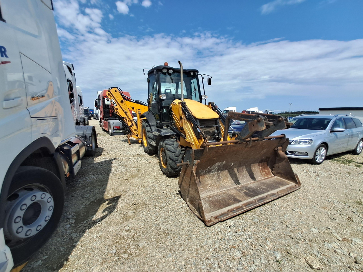 Koparko-ładowarka – JCB 3CX 14M4WE – 2014 – 8135 kg – wielofunkcyjna - Tractopelle: photos 1 Koparko-ładowarka – JCB 3CX 14M4WE – 2014 – 8135 kg – wielofunkcyjna - Tractopelle: photos 1