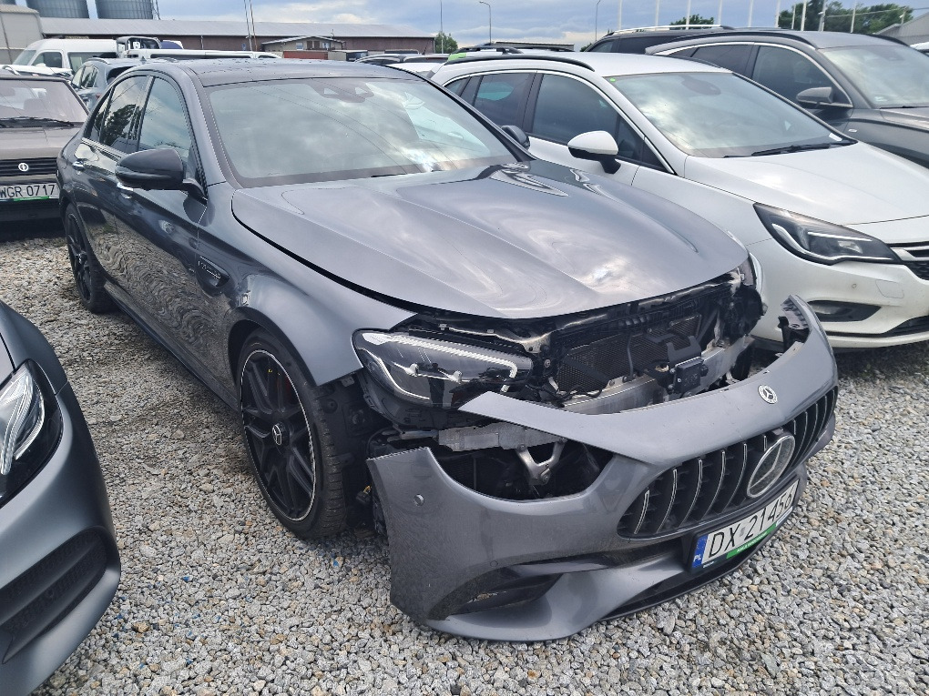 MERCEDES BENZ AMG E63S SEDAN - Berline: photos 1 MERCEDES BENZ AMG E63S SEDAN - Berline: photos 1