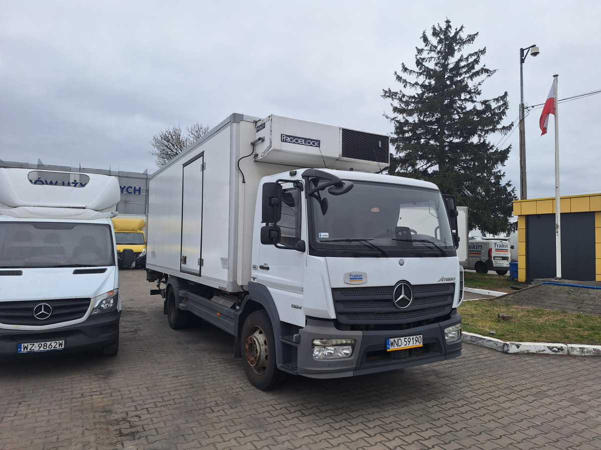 Camion frigorifique MERCEDES BENZ ATEGO CHŁODNIA Z AGREGATEM