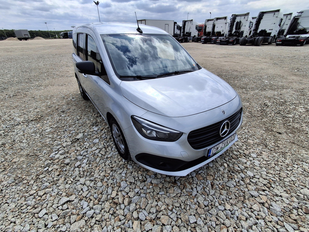 MERCEDES BENZ CITAN MINIVAN - Voiture: photos 1 MERCEDES BENZ CITAN MINIVAN - Voiture: photos 1