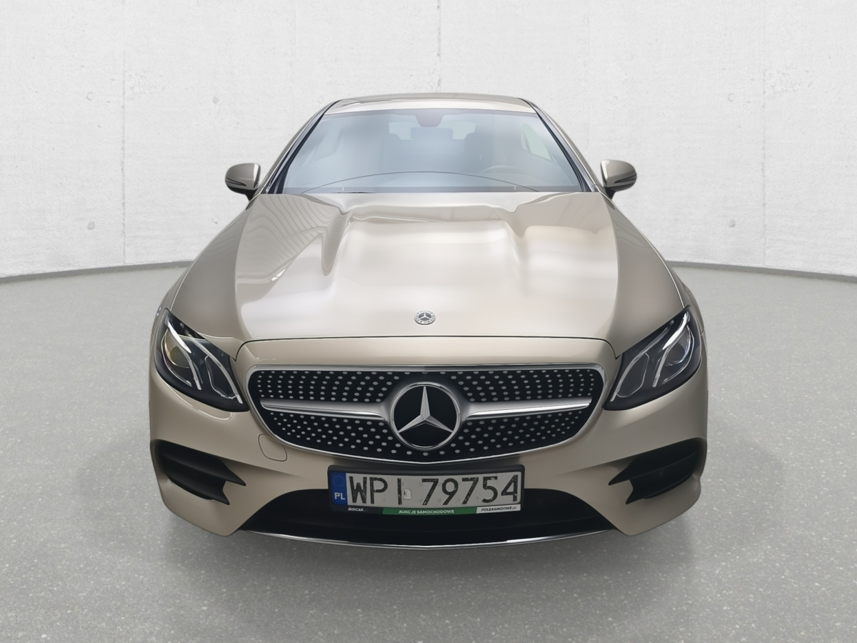 MERCEDES BENZ E 220 SEDAN - Berline: photos 3 MERCEDES BENZ E 220 SEDAN - Berline: photos 3